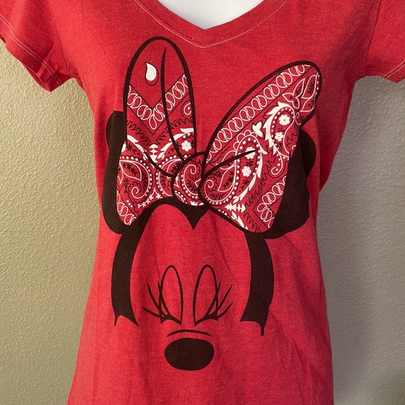 Minnie Mouse bandana print bow v neck t shirt - Picture 2 of 3